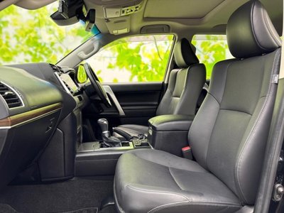 TOYOTA LAND CRUISER PRADO - 6