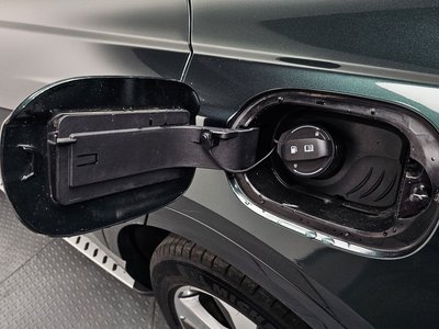 2022 Genesis GV80 thumbnail 19