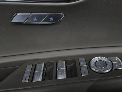 2022 Genesis GV80 thumbnail 41