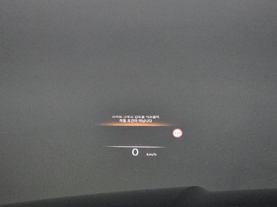 2022 Genesis GV80 thumbnail 32
