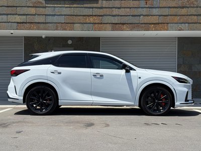 LEXUS RX - 5