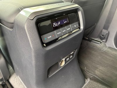 2024 Toyota LAND CRUISER 250 缩略图 14