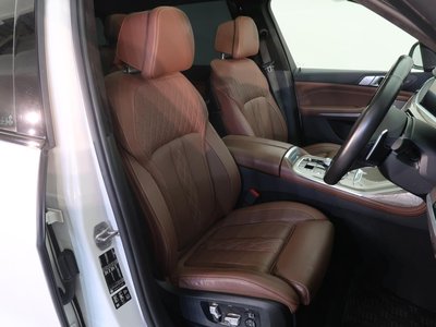 BMW X7 - 8