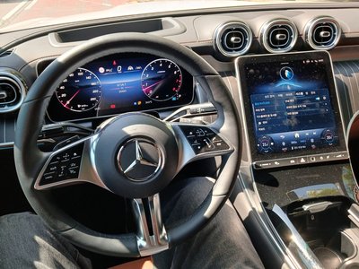 2024 Mercedes-BENZ GLC — миниатюра 15