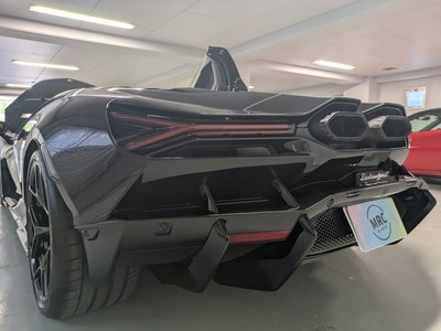 LAMBORGHINI REVUELTO - 7