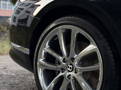 BENTLEY CONTINENTAL - 2