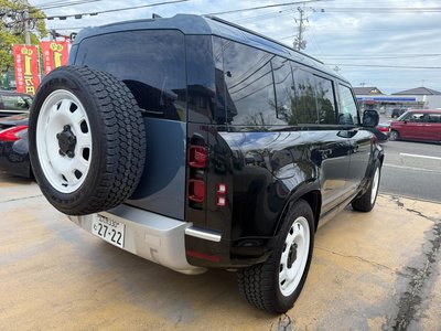 LAND ROVER DEFENDER - 6