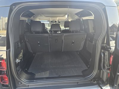 LAND ROVER DEFENDER - 5