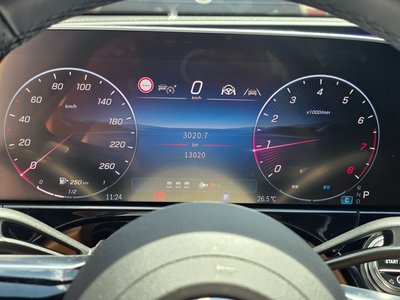 MERCEDES-BENZ E-CLASS - 7