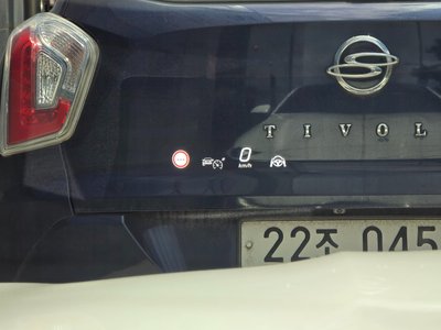 MERCEDES-BENZ E-CLASS - 10