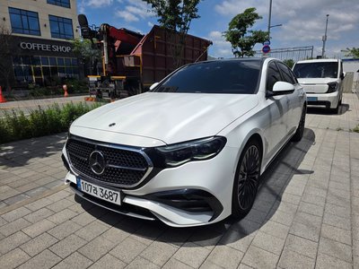 MERCEDES-BENZ E-CLASS - 5