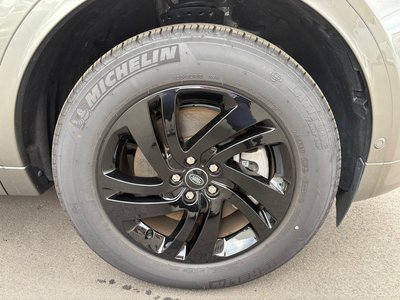 LAND ROVER DISCOVERY SPORT - 9