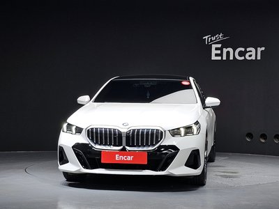 BMW 5 SERIES - 2