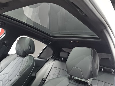 صورة مصغرة 20 لـ 2024 BMW 5 SERIES