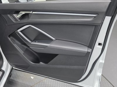 صورة مصغرة 15 لـ 2023 AUDI Q3