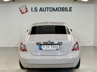 ROLLS-ROYCE GHOST - 2