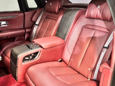 ROLLS-ROYCE GHOST - 9