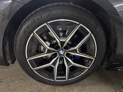 BMW 5 SERIES - 6