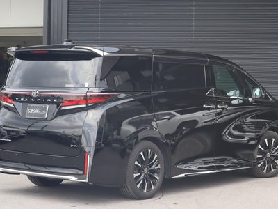2025 Toyota VELLFIRE photo 5