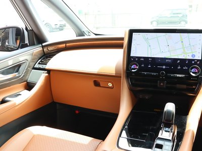 صورة مصغرة 24 لـ 2025 Toyota VELLFIRE