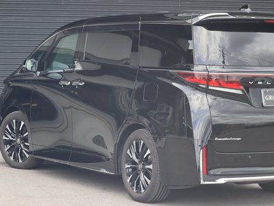 صورة مصغرة 14 لـ 2025 Toyota VELLFIRE