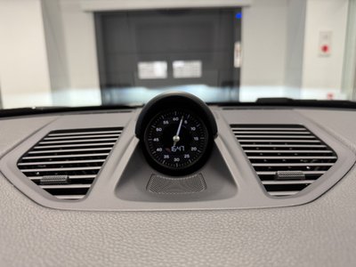 2020 Porsche 911 thumbnail 12