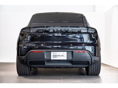2026 Porsche MACAN thumbnail 19