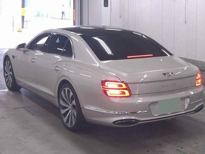 BENTLEY FLYING SPUR - 2