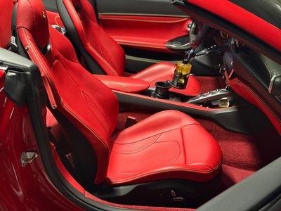 2019 Ferrari PORTOFINO thumbnail 14
