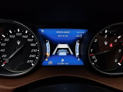 MASERATI LEVANTE - 8