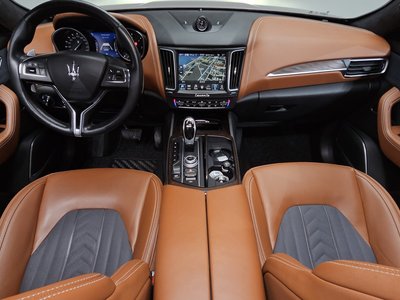 MASERATI LEVANTE - 5