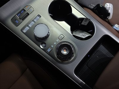 صورة مصغرة 12 لـ 2025 Genesis GV70