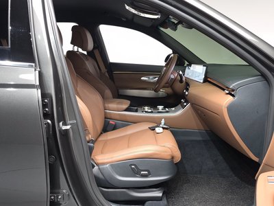 صورة مصغرة 16 لـ 2025 Genesis GV70