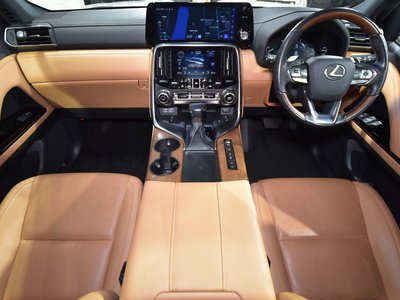 2022 Lexus LX 照片 6
