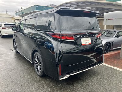 TOYOTA VELLFIRE - 5