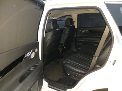 GENESIS GV80 - 10