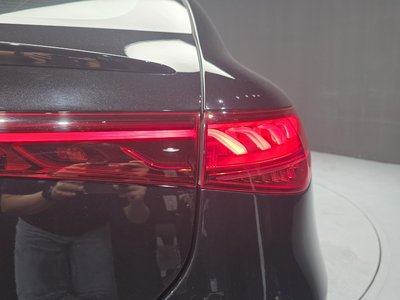 2022 Mercedes-BENZ EQS photo 10