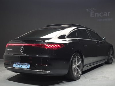 2022 Mercedes-BENZ EQS photo 4