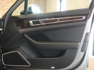 صورة مصغرة 40 لـ 2021 Porsche PANAMERA