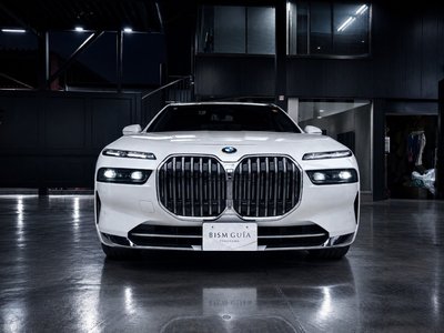 BMW 7 SERIES - 3