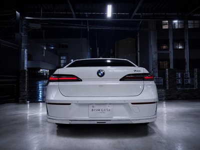 BMW 7 SERIES - 4