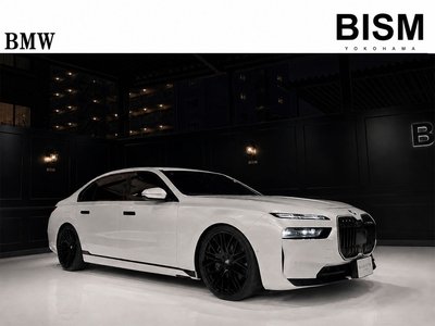 2022 BMW 7 SERIES photo 2