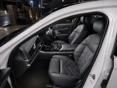 BMW 7 SERIES - 10