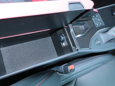 2023 Lexus UX 缩略图 64