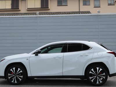 2023 Lexus UX 缩略图 24