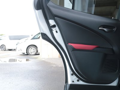 2023 Lexus UX 缩略图 36
