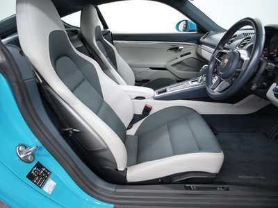PORSCHE 718 - 2