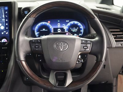2024 Toyota ALPHARD photo 6