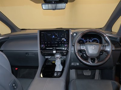 2024 Toyota ALPHARD photo 5
