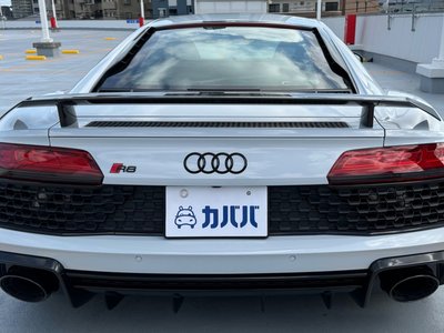 AUDI R8 - 4